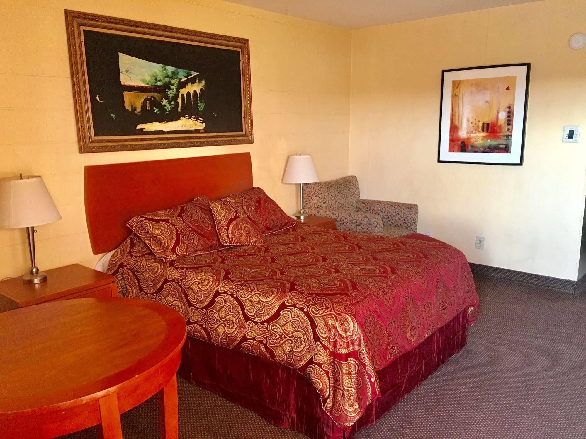 Town & Country Motel Livingston Dış mekan fotoğraf
