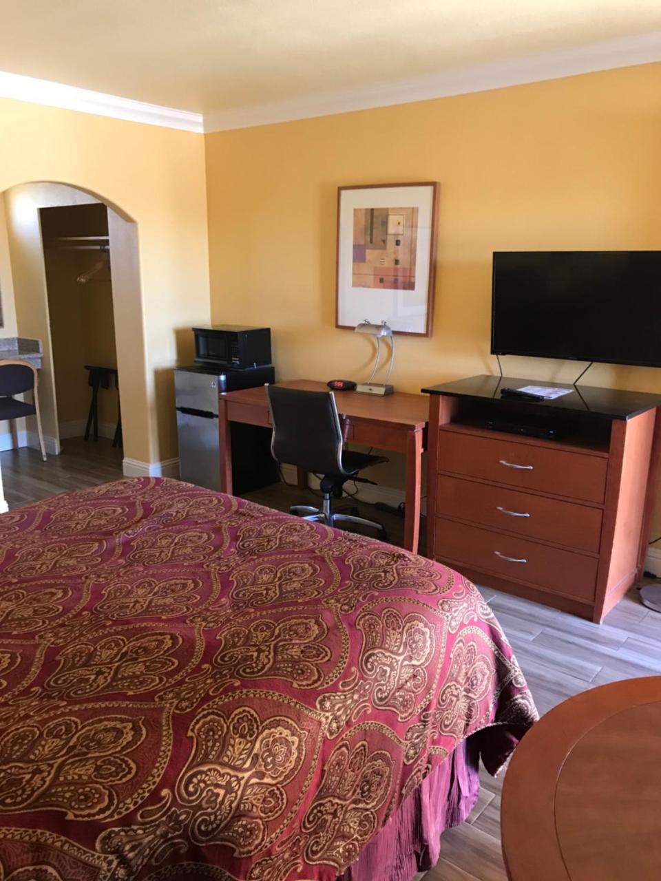 Town & Country Motel Livingston Dış mekan fotoğraf