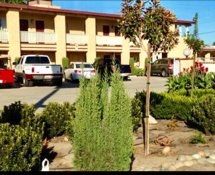 Town & Country Motel Livingston Dış mekan fotoğraf